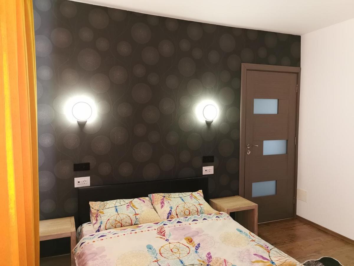 Apartament Asr Piatra Neamţ Екстериор снимка